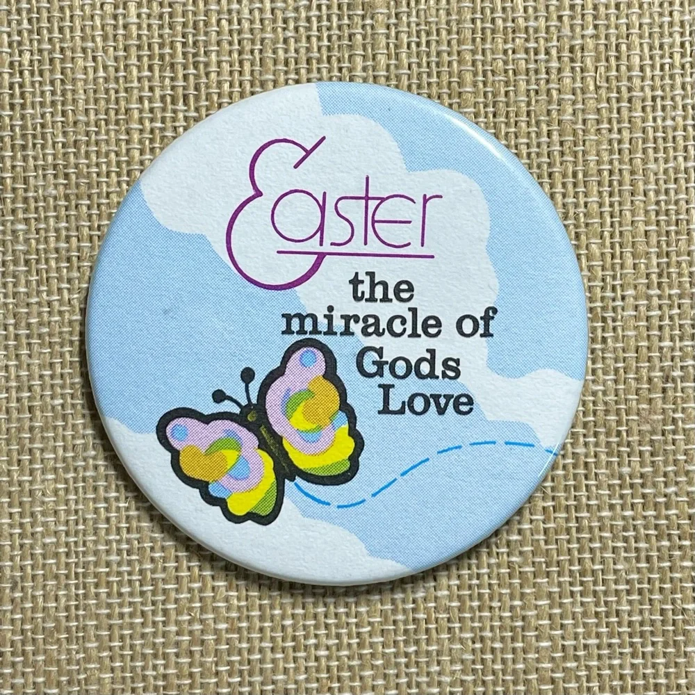 EASTER Vintage Holiday Pinback Button